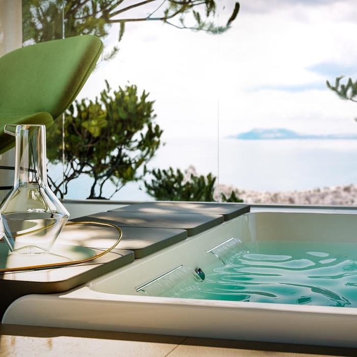 Mini spa idromassaggio con vista